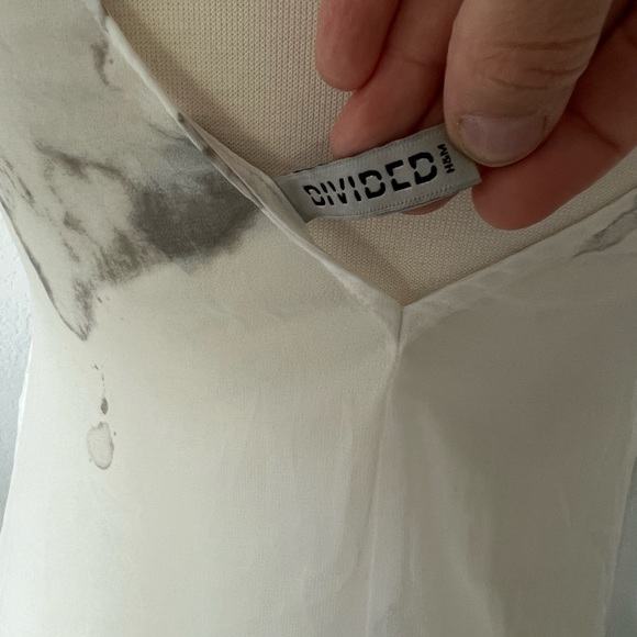 H&M top with side slits - Picture 2 of 8